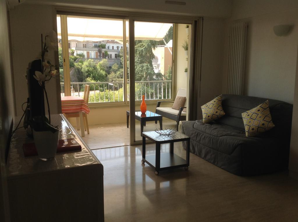 Fauvettes Apartamento *